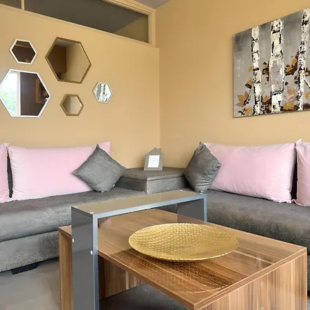 Cosy Appartement Au Super Centre Ville Avec Vue Partielle Sur Le Parc Agadir Exterior photo